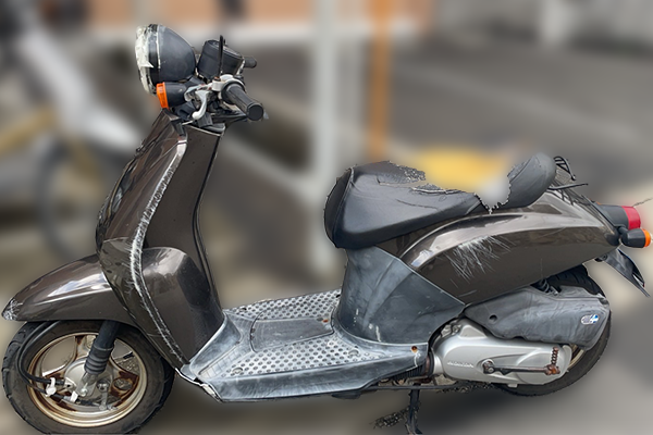 兵庫県神戸市灘区で回収した原付 ホンダ トゥデイ